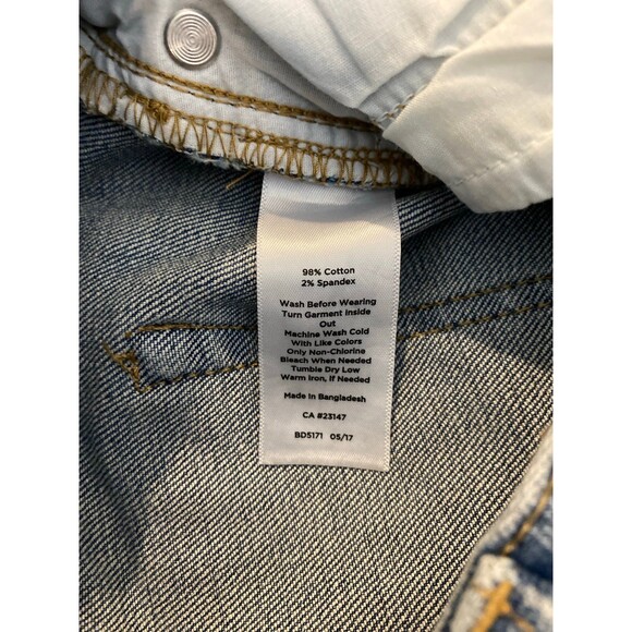 Talbots Shorts Simply Flattering 5 Pocket Size 4 + Stretch Cuffed Denim Walking - Picture 7 of 12